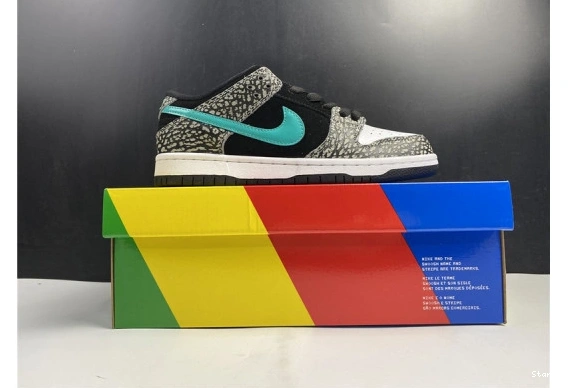 DUNK BQ6817-009 SB LOW PRO"ELEPHANT" NIKE 0212